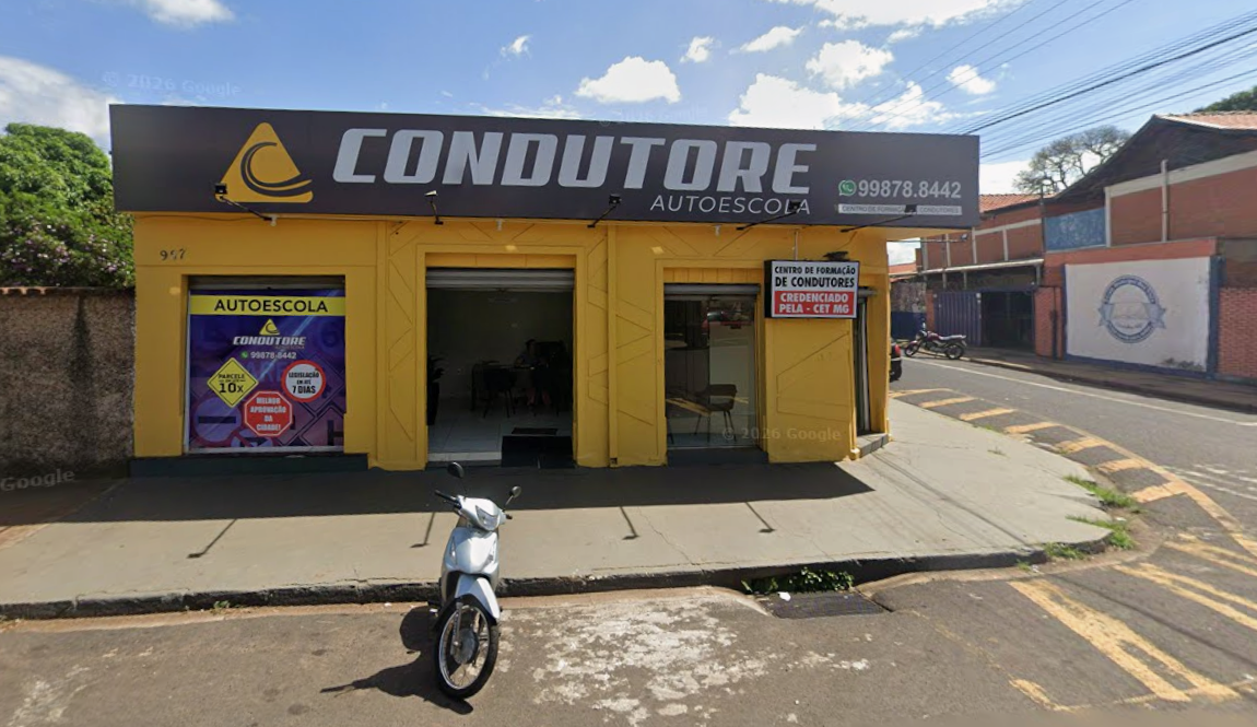 Fachada CONDUTORE NO BOA VISTA